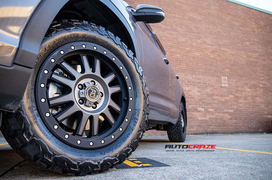 TOYOTA-KLUGER-TANAY-MATTE-BLACK-MACHINED-FACE-WITH-DARK-MATTE-TINT